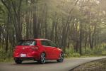 Volkswagen Golf GTI 5-Door 2017 года (NA)